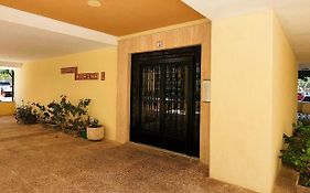 Palm Tower Apartment